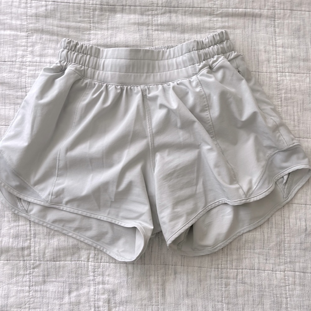 lululemon hotty hots size 2